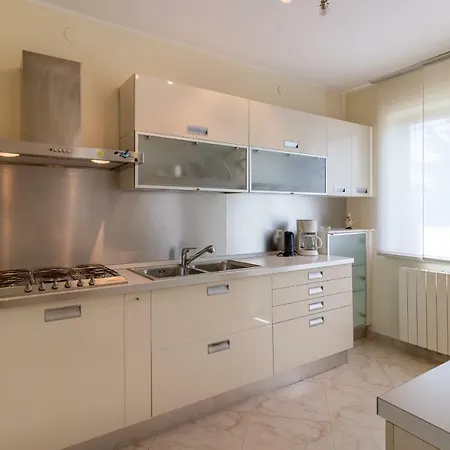 Kazun - App3 Apartman